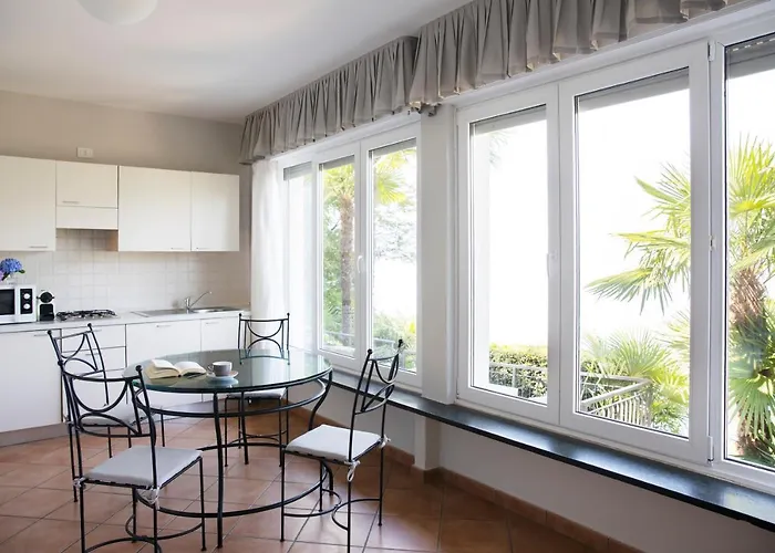 Apartment Casa Leonardo By Porta Collection Luino